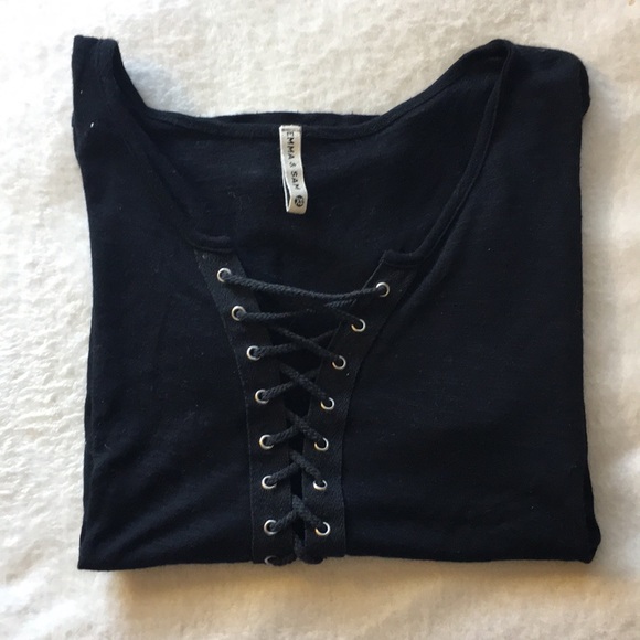 LF Tops - **2/$15 Emma and Sam LF lace up cropped t-shirt**